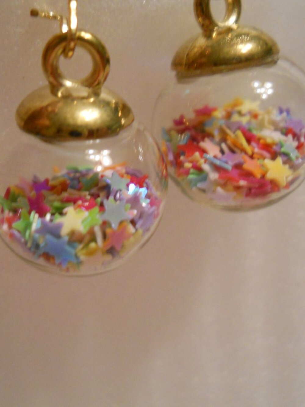 Globe Shaker Earrings    1125